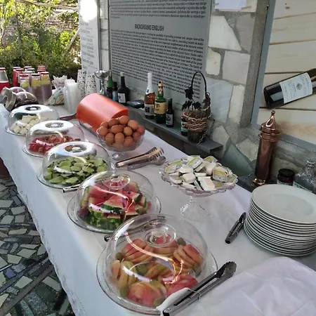 ベッド・アンド・ブレックファスト Bake 4*