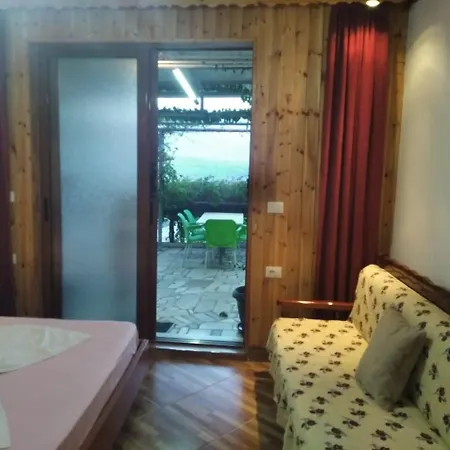 住宿加早餐酒店 Bake 4*