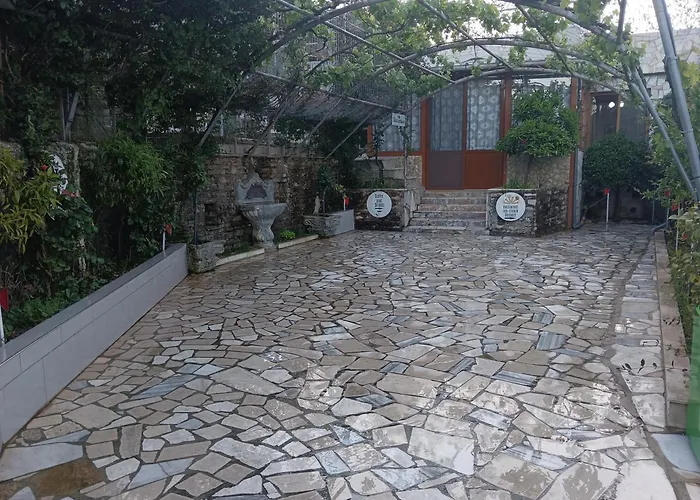 Bed & Breakfast Bake 4*